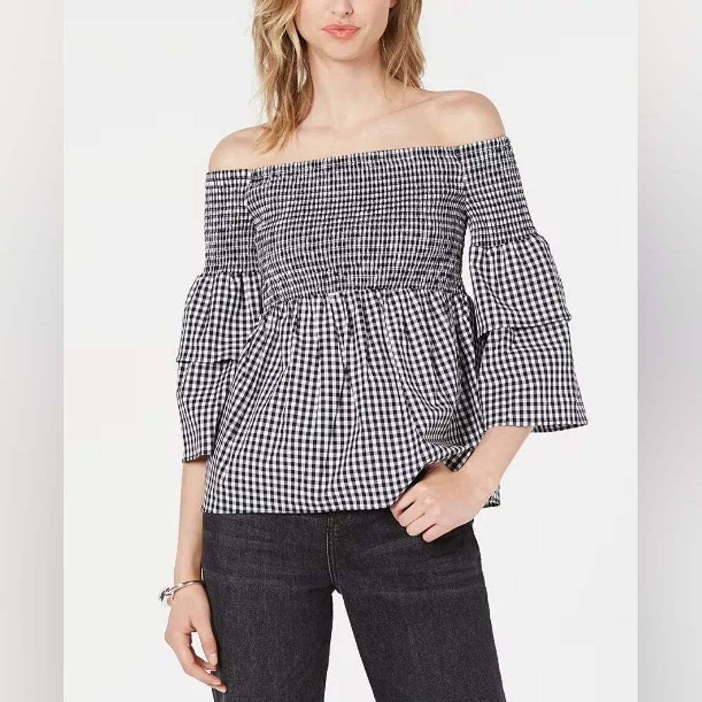 AQUA Black and White Gingham Smocked Peasant Top Blouse in Small